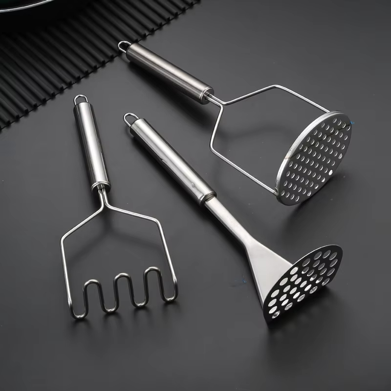 هراسة بطاطس يدوية من الفولاذ ا - مراجعة Kitchen Gadgets Kids وسعره